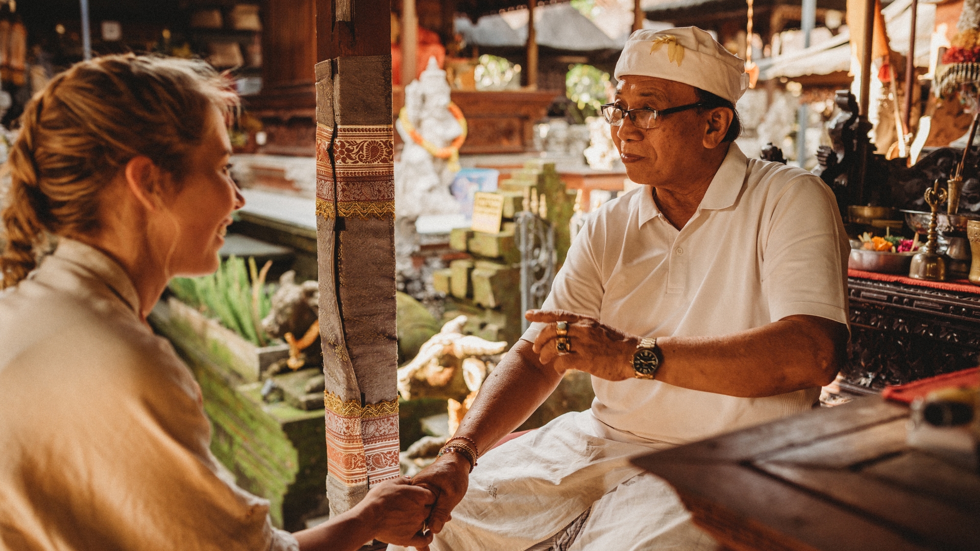 Jen - 41 year old lady, speaks to the Guru from Eat Pray Love's son